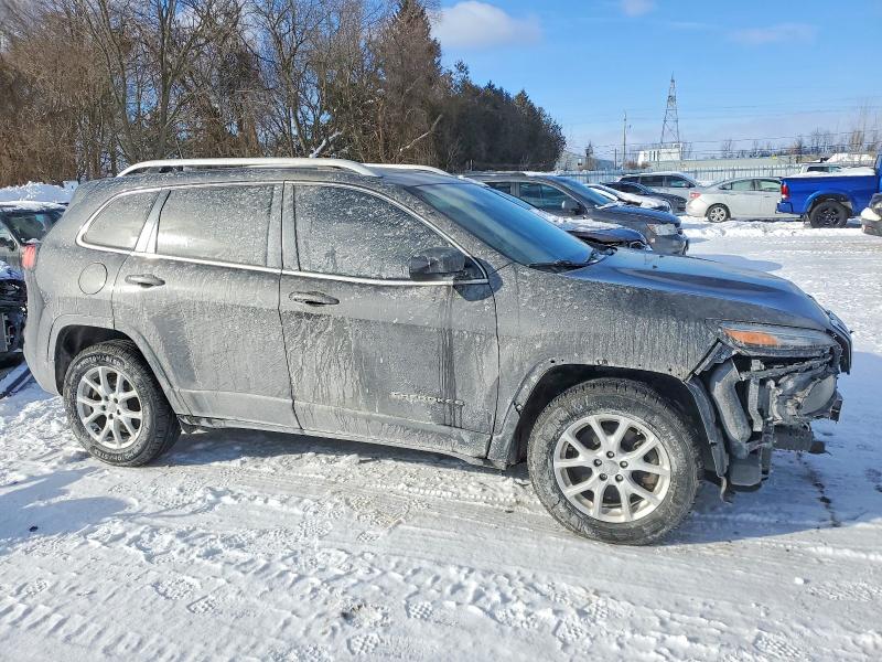 Photo 4 from auction – 2016 JEEP CHEROKEE L with VIN 1C4PJMCSXGW129029