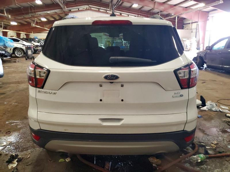 Photo 6 from auction – 2018 FORD ESCAPE SE with VIN 1FMCU9GD0JUD57277