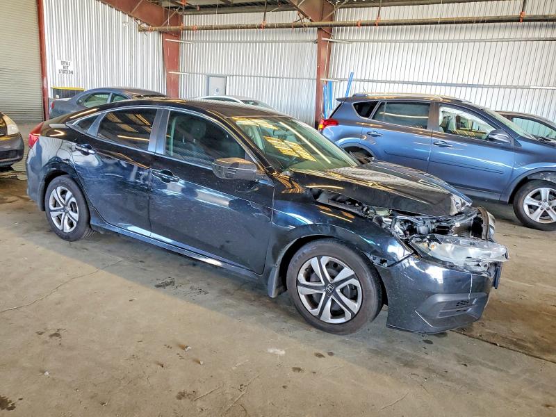 Photo 4 from auction – 2017 HONDA CIVIC LX with VIN 19XFC2F50HE220872