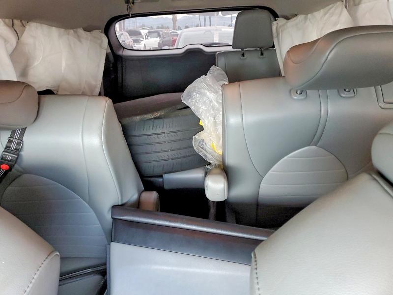 Photo 10 from auction – 2021 TOYOTA HIGHLANDER with VIN 5TDGZRAH2MS041830