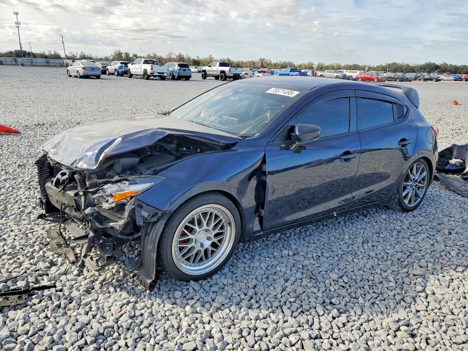 MAZDA 3 2018 with VIN 3MZBN1L36JM258346 - Photo from auction