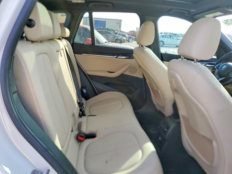 Photo 10 from auction – 2018 BMW X1 with VIN WBXHU7C33J5H44241