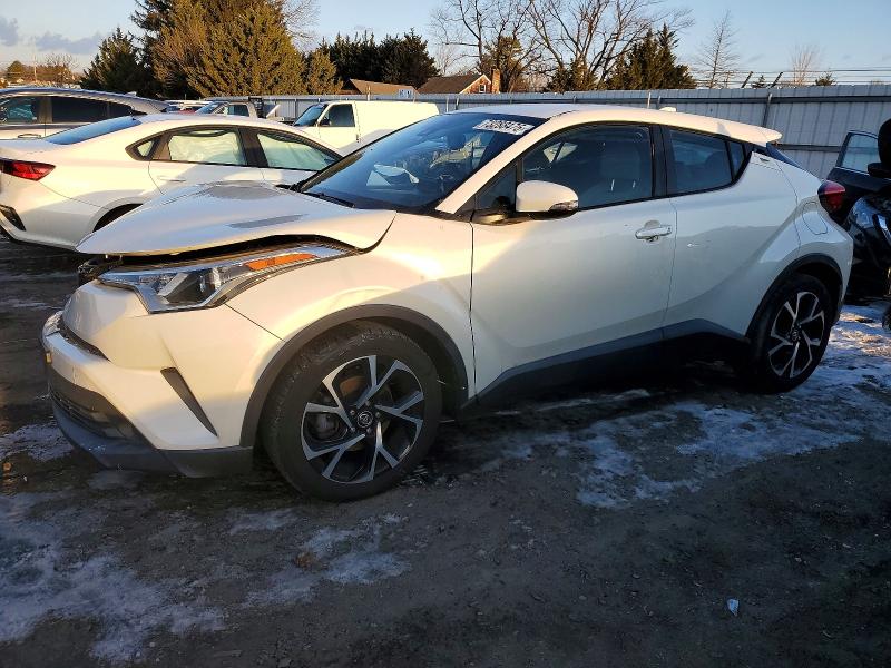 TOYOTA C-HR 2019 with VIN NMTKHMBX0KR079669 - Photo from auction