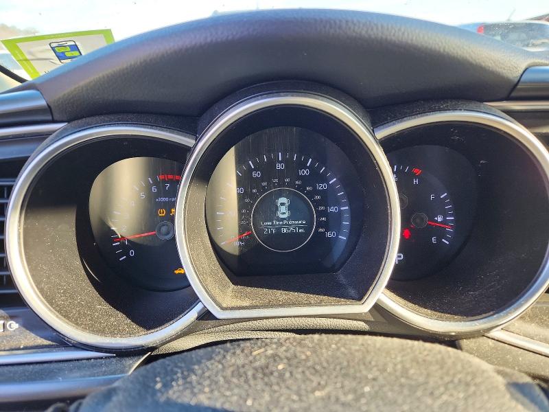 Photo 9 from auction – 2015 KIA OPTIMA LX with VIN 5XXGM4A71FG432352