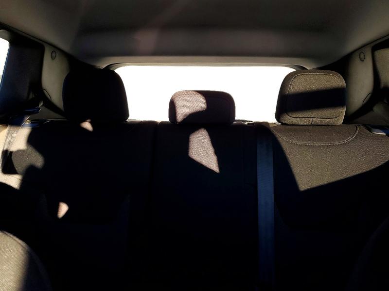 Photo 10 from auction – 2023 JEEP RENEGADE L with VIN ZACNJDB19PPP63281