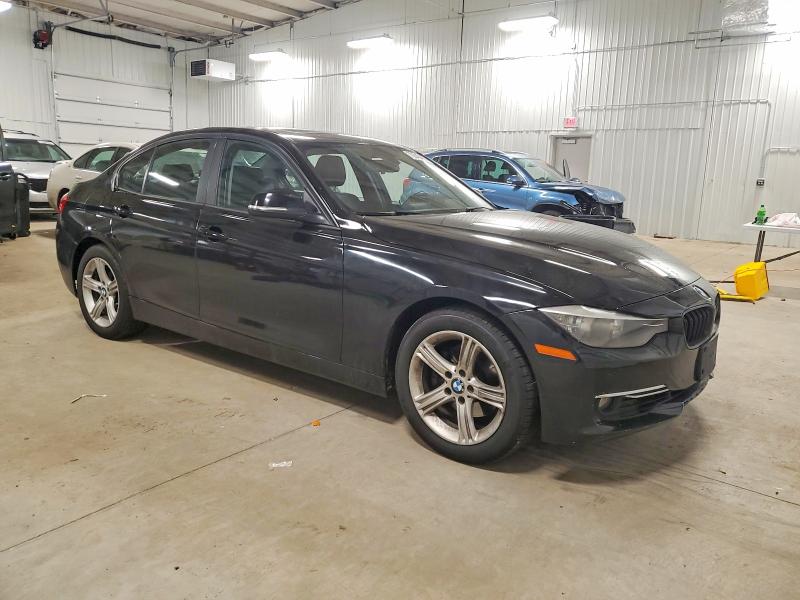 Photo 4 from auction – 2015 BMW 328 XI with VIN WBA3B3G53FNR87342