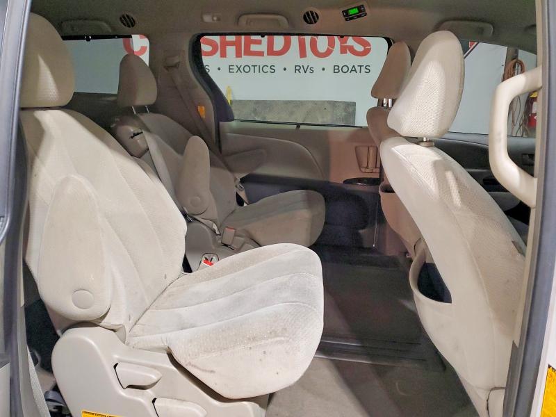 Photo 11 from auction – 2014 TOYOTA SIENNA LE with VIN 5TDKK3DC5ES506064