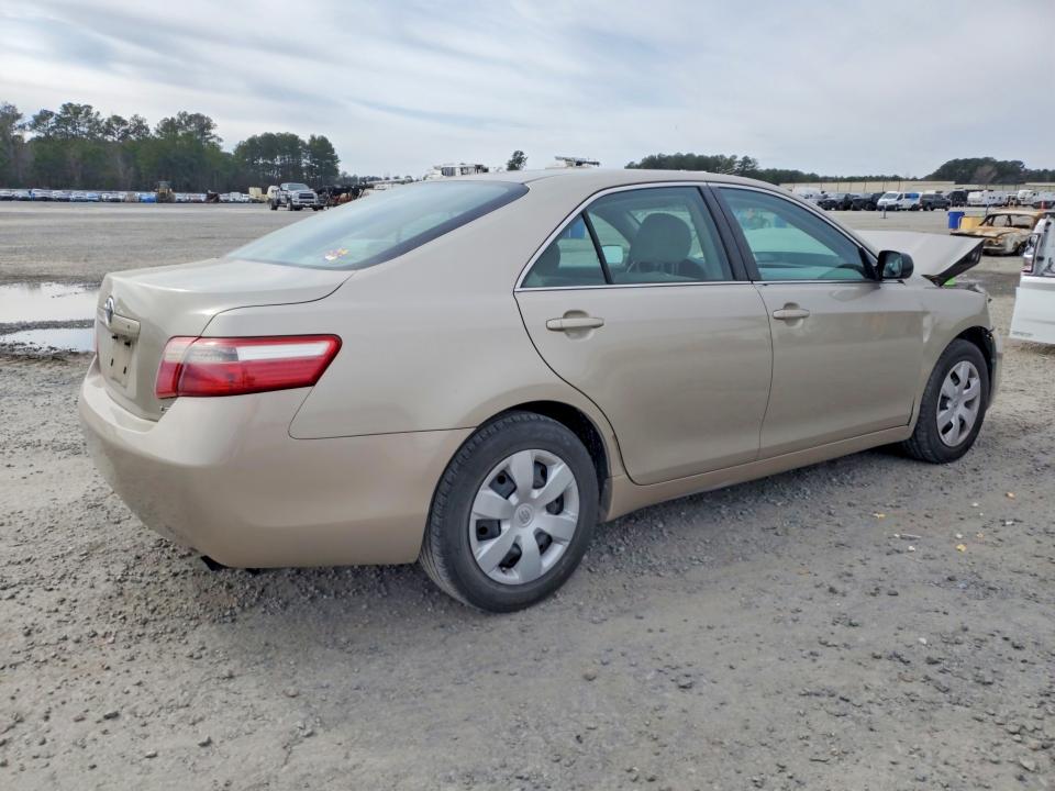 Photo 3 from auction – 2007 TOYOTA CAMRY CE with VIN 4T1BE46K17U115182