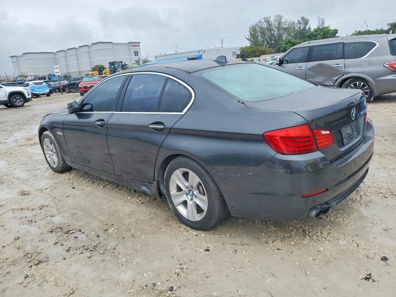 صورة رقم 2 من المزاد - 2012 BMW 528 I مع VIN WBAXG5C59CC593954