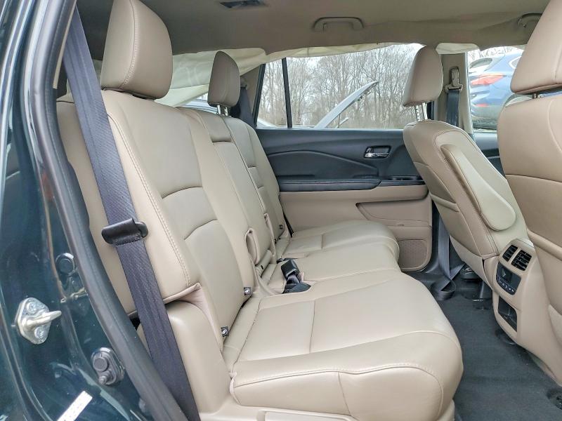 Photo 11 from auction – 2016 HONDA PILOT with VIN 5FNYF6H57GB094023