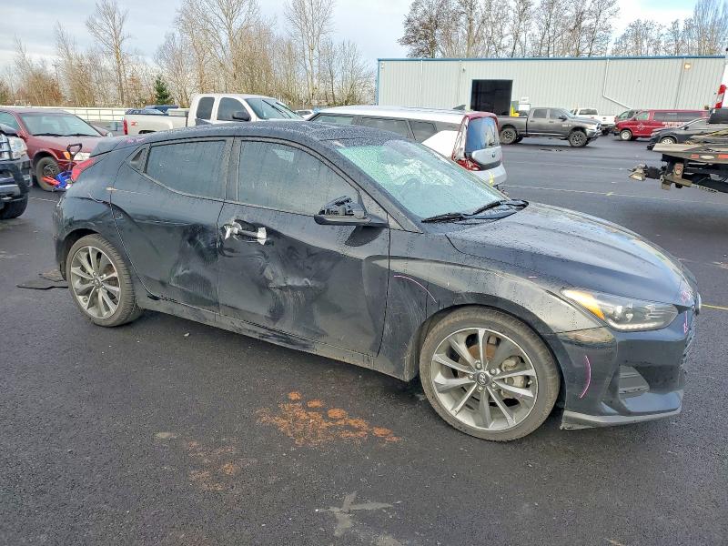 Photo 4 from auction – 2020 HYUNDAI VELOSTER with VIN KMHTG6AF6LU024679