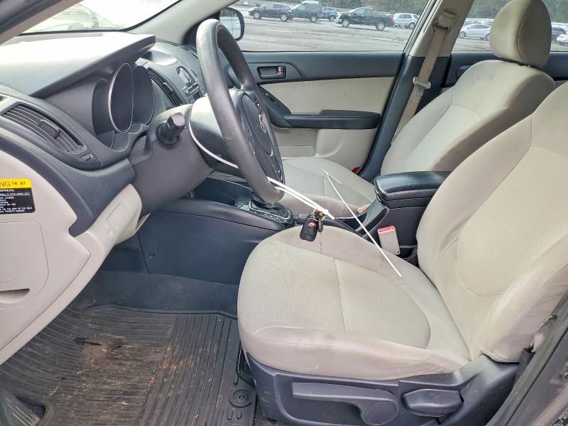 Photo 7 from auction – 2011 KIA FORTE EX with VIN KNAFU4A26B5452821