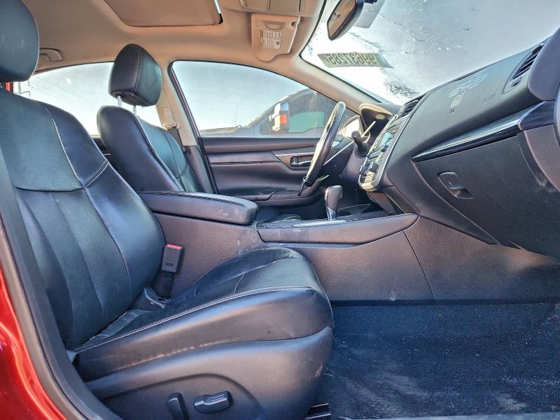 Photo 7 from auction – 2016 NISSAN ALTIMA 2.5 with VIN 1N4AL3AP2GC132703