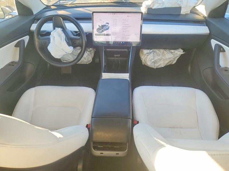Photo 8 from auction – 2018 TESLA MODEL 3 with VIN 5YJ3E1EB0JF170196