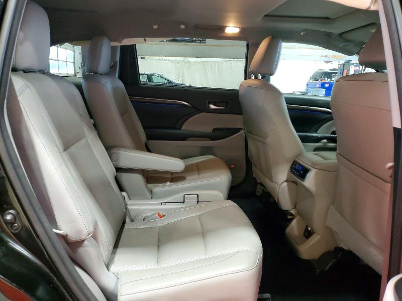 Photo 11 from auction – 2014 TOYOTA HIGHLANDER with VIN 5TDDKRFH0ES015079