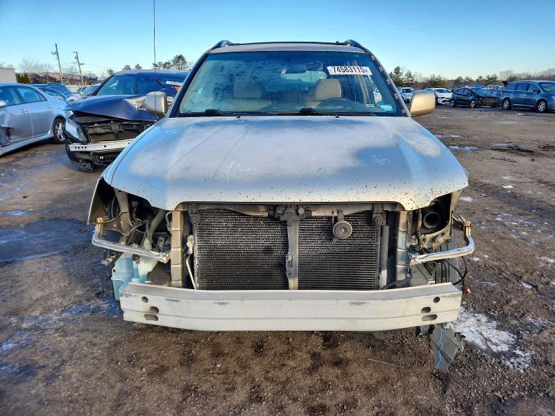 Photo 5 from auction – 2006 TOYOTA HIGHLANDER with VIN JTEEP21A660157671