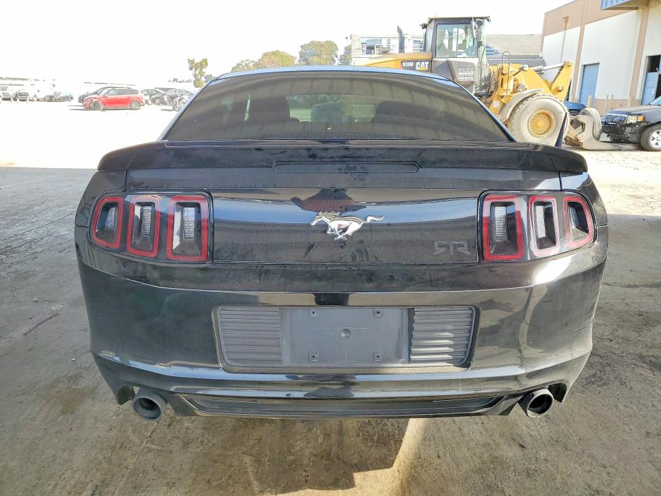 Photo 6 from auction – 2014 FORD MUSTANG with VIN 1ZVBP8AM4E5327447