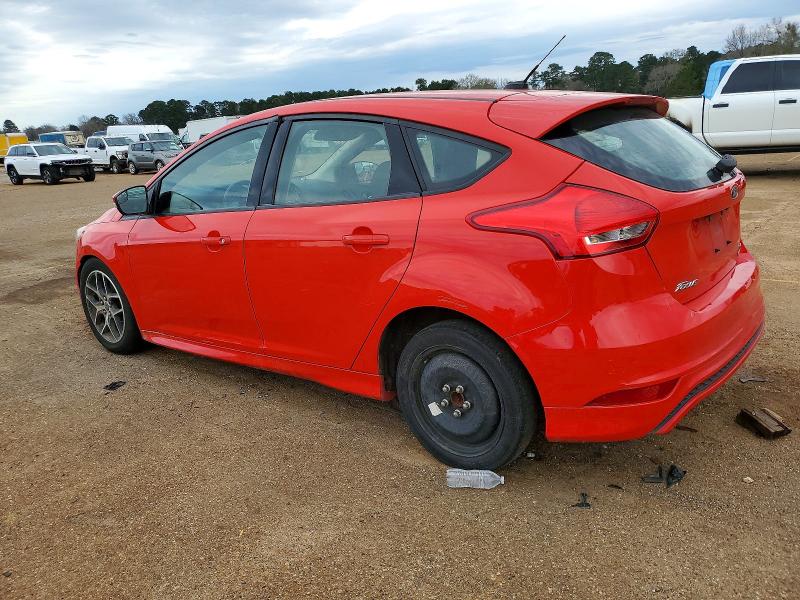 Photo 2 from auction – 2015 FORD FOCUS SE with VIN 1FADP3K21FL240426