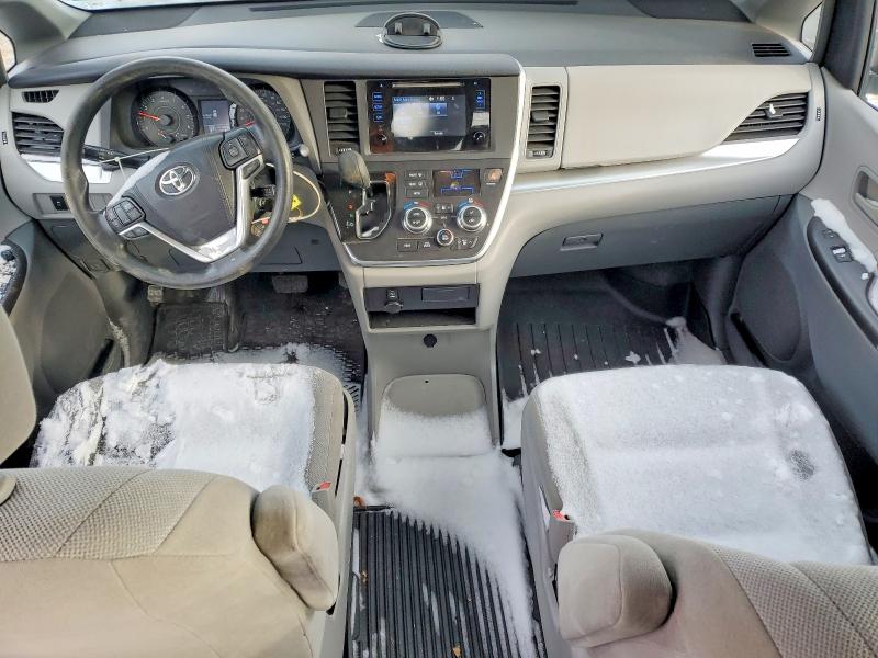 Photo 8 from auction – 2015 TOYOTA SIENNA with VIN 5TDZK3DC5FS651542