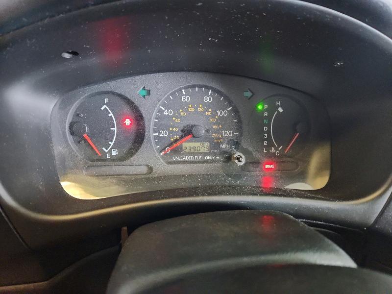 Photo 9 from auction – 2000 MITSUBISHI MIRAGE with VIN JA3AY26C3YU031708