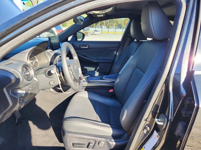 Photo 7 from auction – 2023 LEXUS IS 300 with VIN JTHDA1D23P5124775