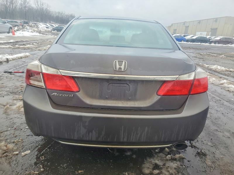 Photo 6 from auction – 2015 HONDA ACCORD LX with VIN 1HGCR2F32FA007407