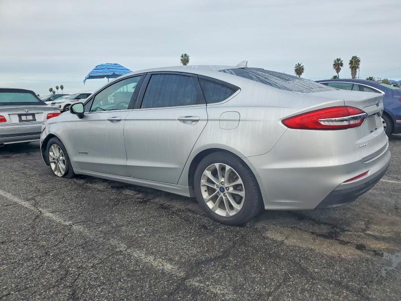 Photo 2 from auction – 2019 FORD FUSION SE with VIN 3FA6P0LUXKR201370