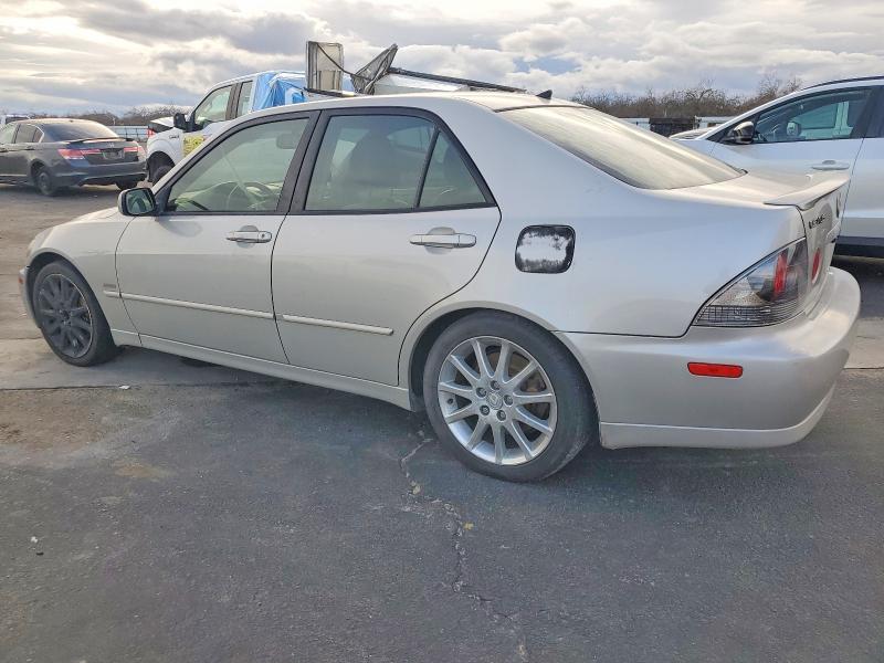 Photo 2 from auction – 2004 LEXUS IS 300 with VIN JTHBD192640093361