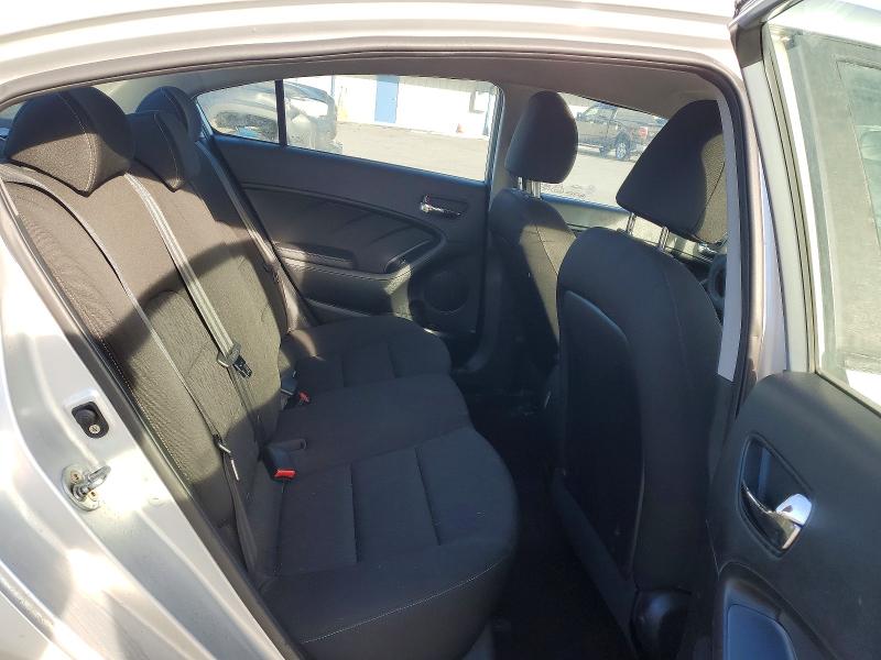 Photo 10 from auction – 2016 KIA FORTE with VIN KNAFK4A63G5602609