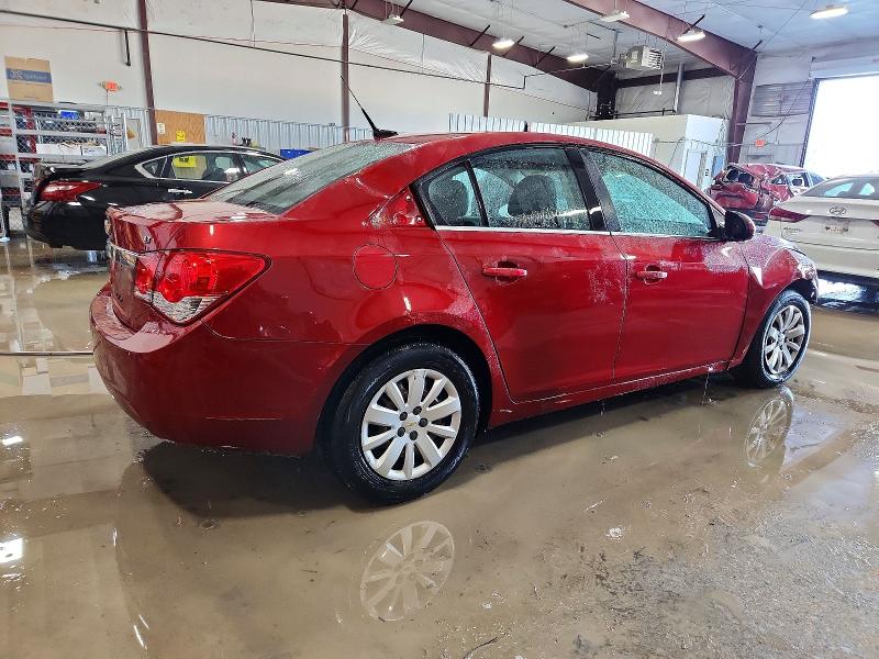 Photo 3 from auction – 2011 CHEVROLET CRUZE with VIN 1G1PF5S97B7127899