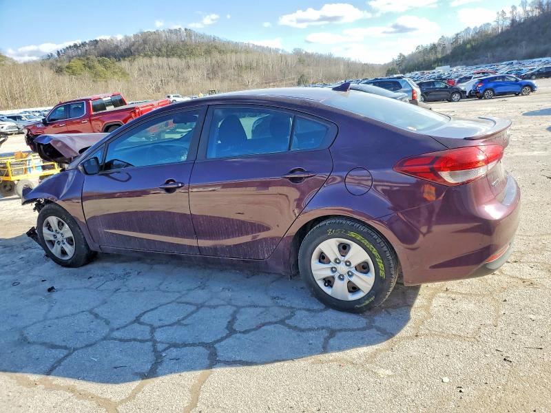 Photo 2 from auction – 2018 KIA FORTE with VIN 3KPFK4A79JE167487