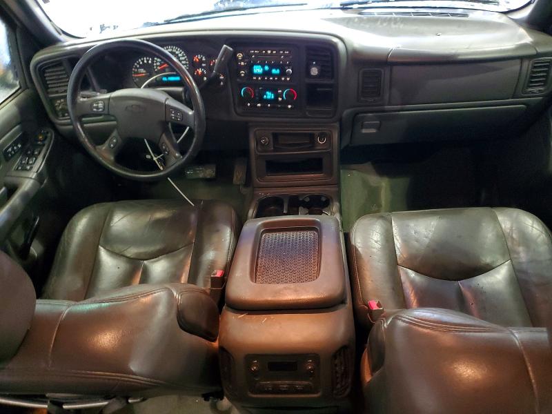 Photo 8 from auction – 2005 CHEVROLET SILVERADO with VIN 2GCEC13T551380330