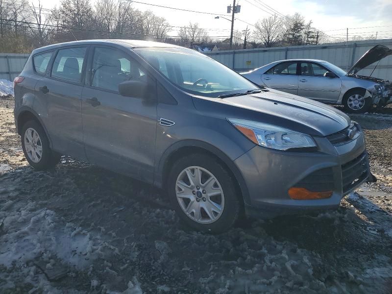 صورة رقم 4 من المزاد - 2013 FORD ESCAPE S مع VIN 1FMCU0F78DUD14401