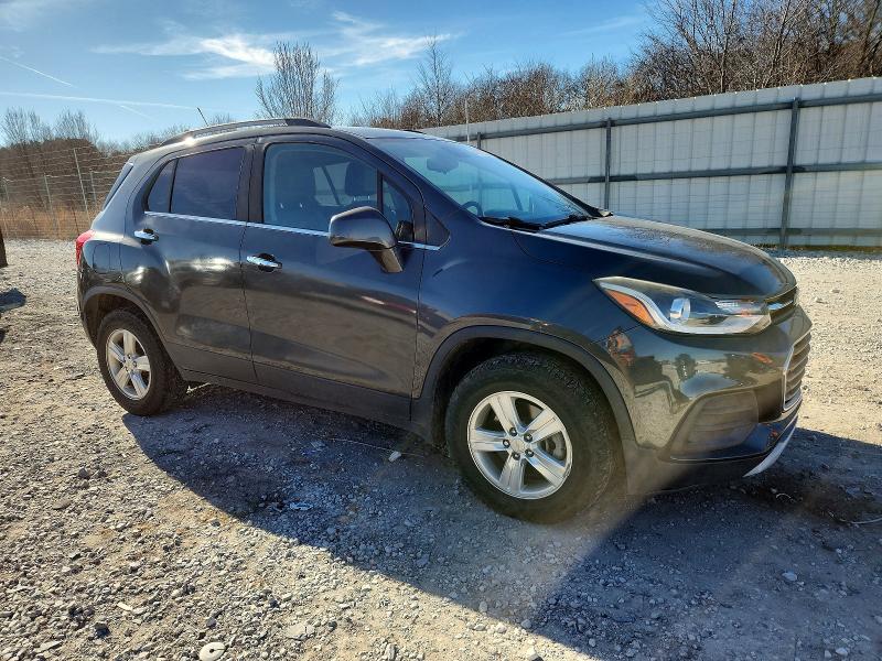 Photo 4 from auction – 2018 CHEVROLET TRAX 1LT with VIN KL7CJPSB7JB599564