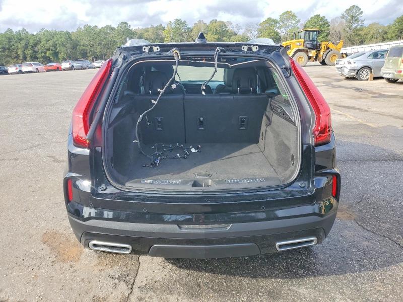 Photo 6 from auction – 2024 CADILLAC XT4 PREMIU with VIN 1GYFZDR47RF151502