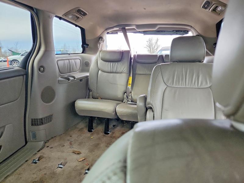 Photo 10 from auction – 2008 TOYOTA SIENNA with VIN 5TDZK22C68S186513