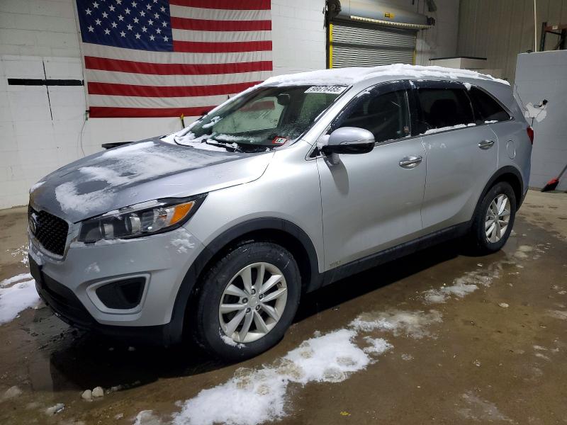 KIA SORENTO LX 2017 with VIN 5XYPGDA35HG282264 - Photo from auction