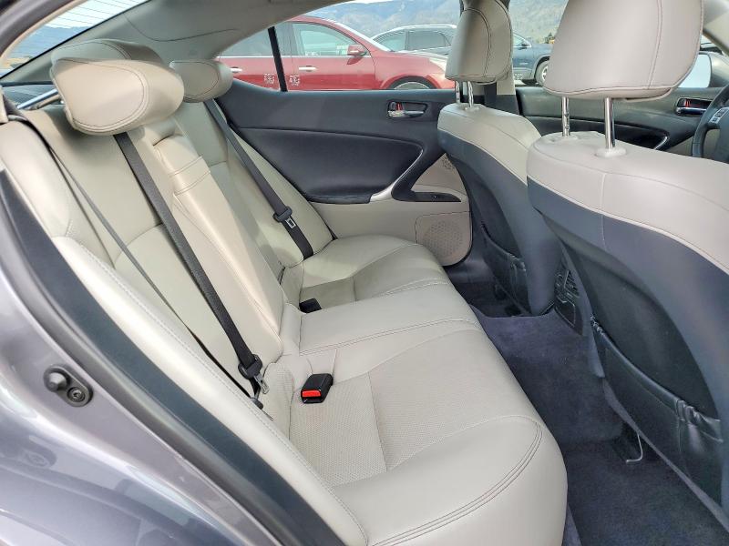 Photo 10 from auction – 2012 LEXUS IS with VIN JTHBE5C28C5028932