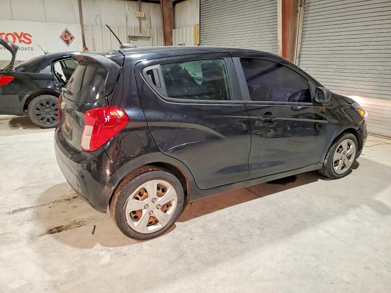 Photo 3 from auction – 2019 CHEVROLET SPARK LS with VIN KL8CB6SA5KC737768