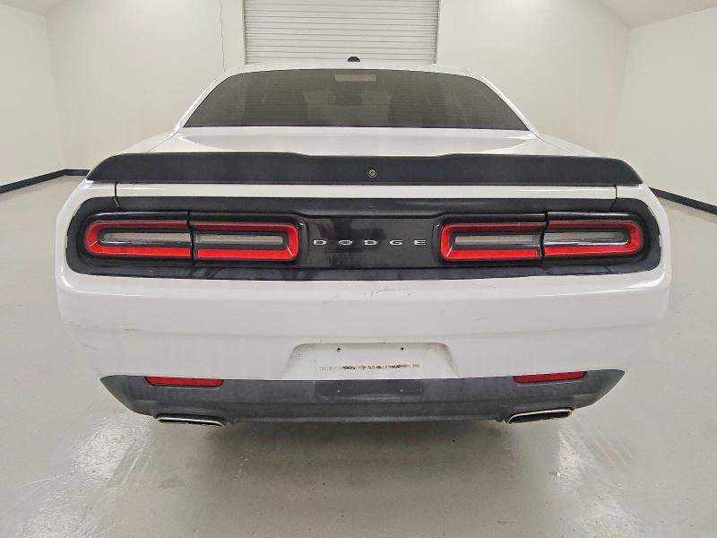 Photo 6 from auction – 2019 DODGE CHALLENGER with VIN 2C3CDZAG3KH629689