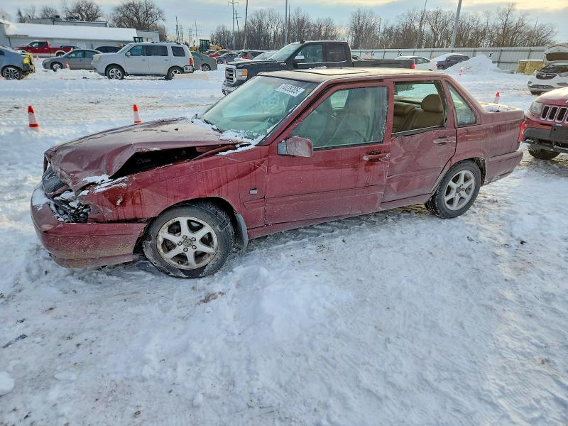 2000 VOLVO S70 BASE