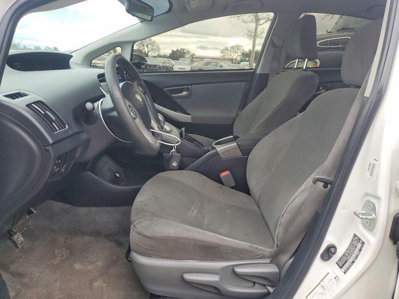 Photo 7 from auction – 2014 TOYOTA PRIUS with VIN JTDKN3DU5E0385233