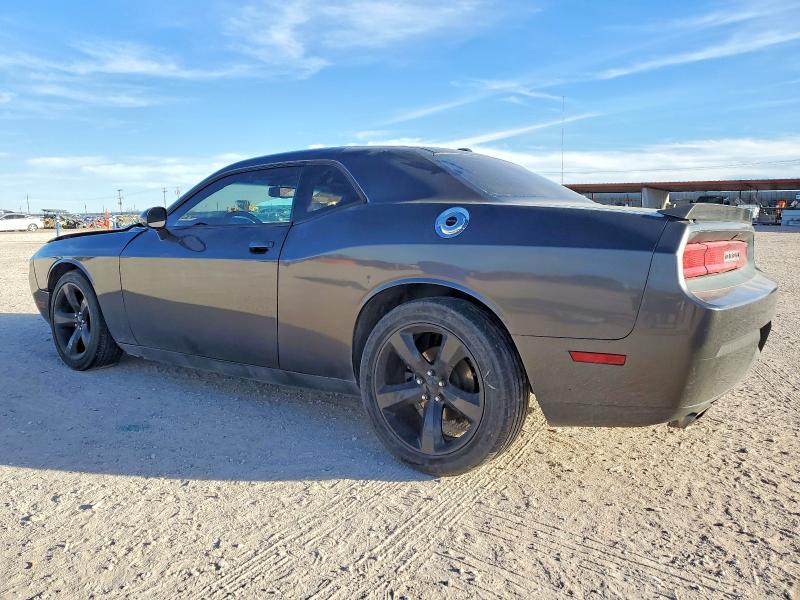 Photo 2 from auction – 2014 DODGE CHALLENGER with VIN 2C3CDYAG3EH293928