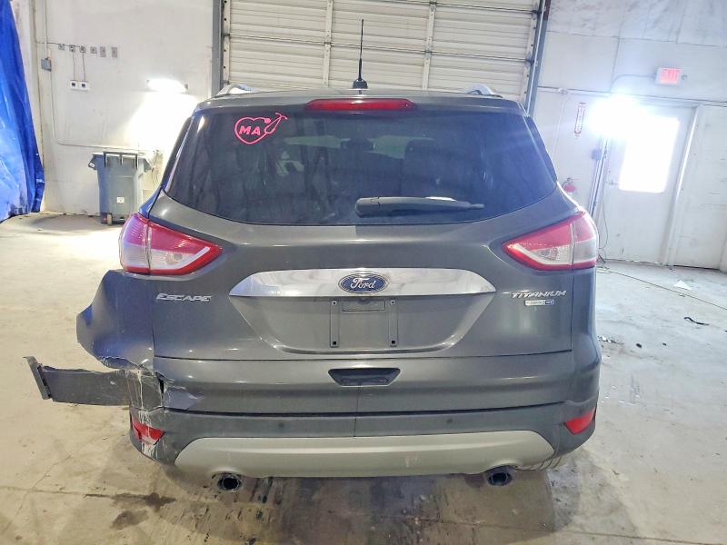 Photo 6 from auction – 2016 FORD ESCAPE with VIN 1FMCU9J93GUC24803