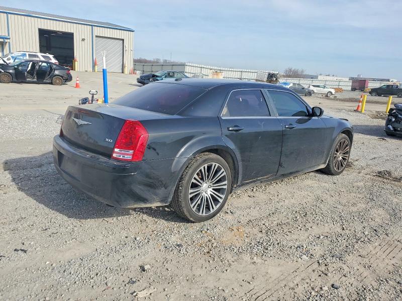 Photo 3 from auction – 2010 CHRYSLER 300 S with VIN 2C3CA2CVXAH330064