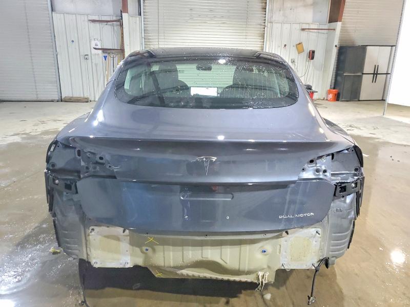 Photo 6 from auction – 2018 TESLA MODEL 3 with VIN 5YJ3E1EB3JF114026