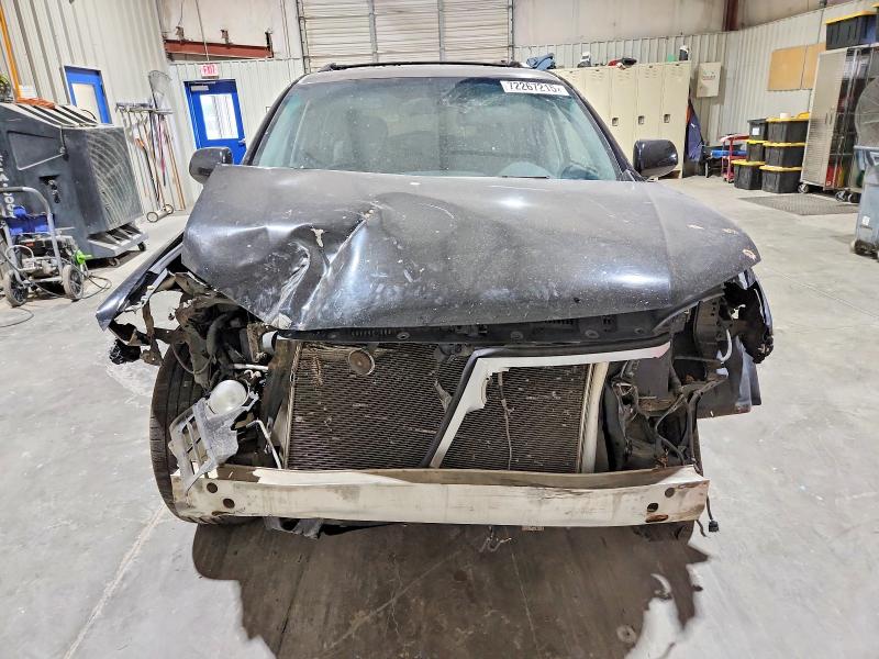 Photo 5 from auction – 2011 TOYOTA HIGHLANDER with VIN 5TDYK3EH2BS036382