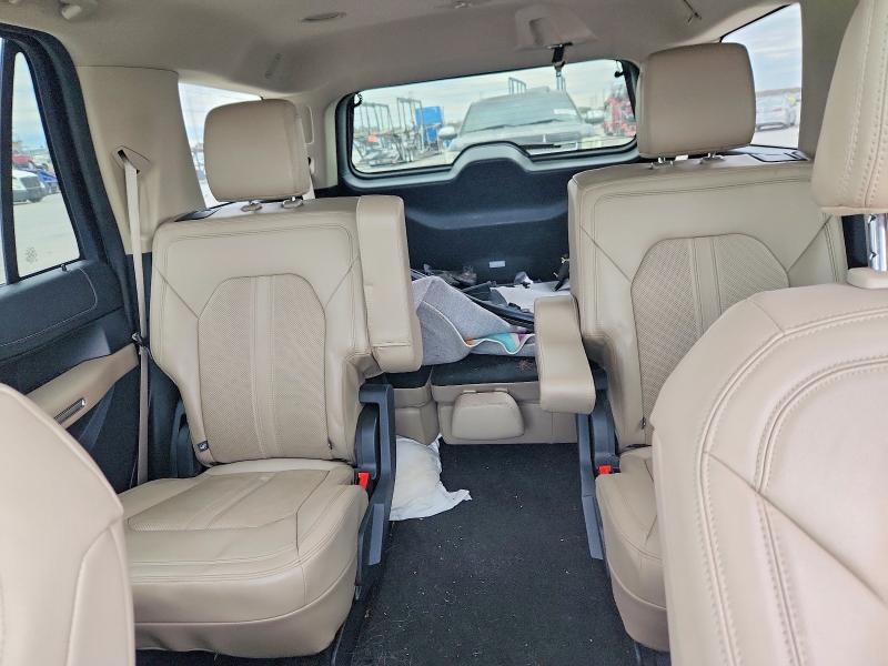 Photo 10 from auction – 2023 FORD EXPEDITION with VIN 1FMJU2A86PEA48412