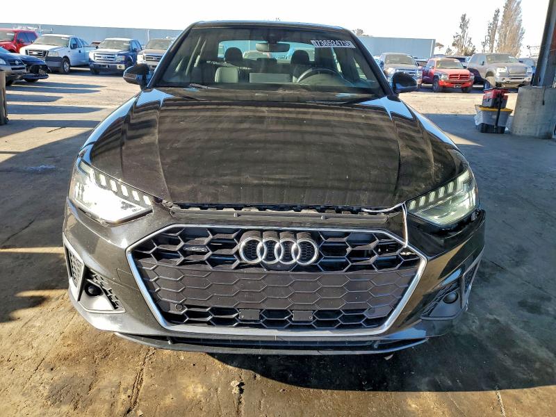 Photo 5 from auction – 2024 AUDI A4 PREMIUM with VIN WAUEAAF40RN005859