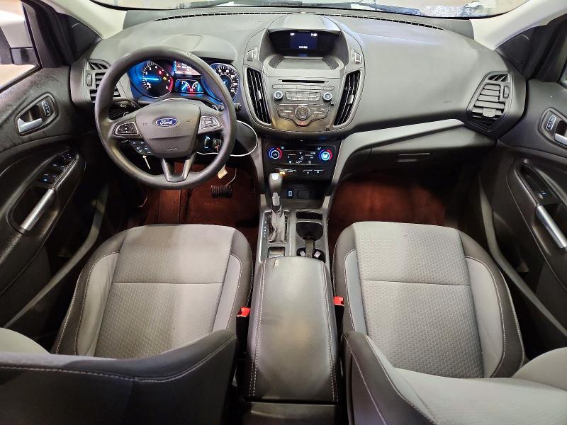 Photo 8 from auction – 2017 FORD ESCAPE with VIN 1FMCU9GD8HUA87421
